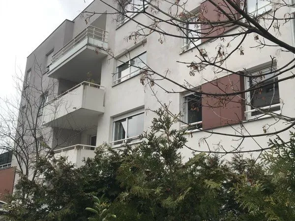 Beau 2 pièces meublées balcon garage Strasbourg