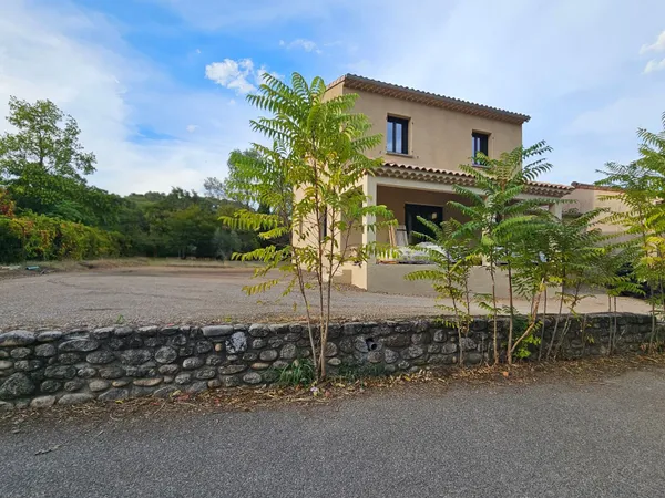 Maison 4 pièces 87 m²