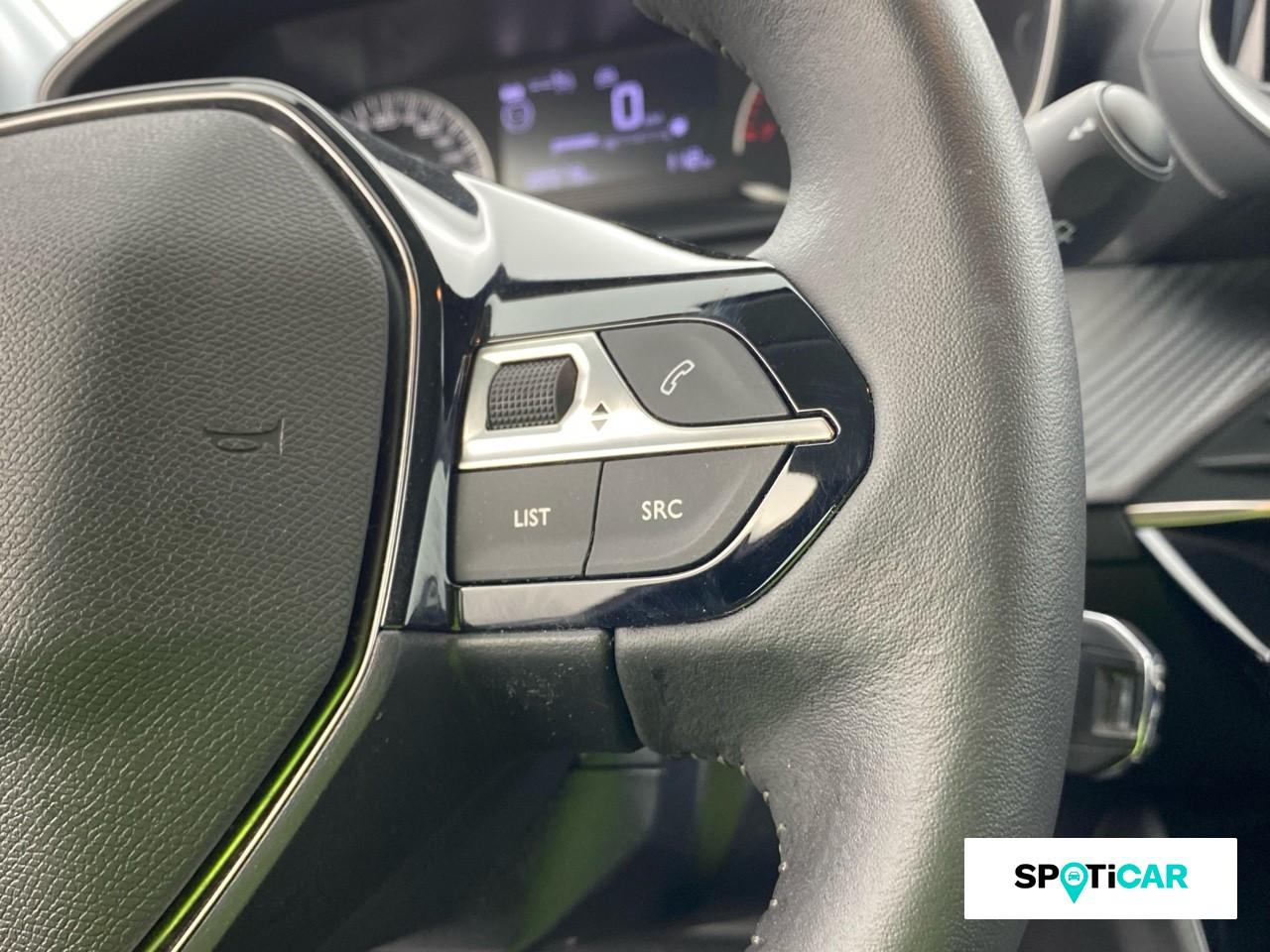 Peugeot 208 1.2 puretech 75ch s&s active — photo 17
