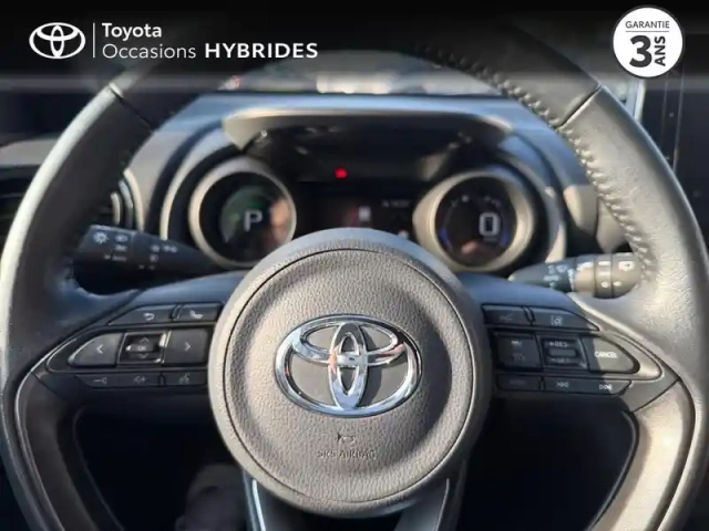 Toyota Yaris cross 116h design awd-i my21 — photo 13