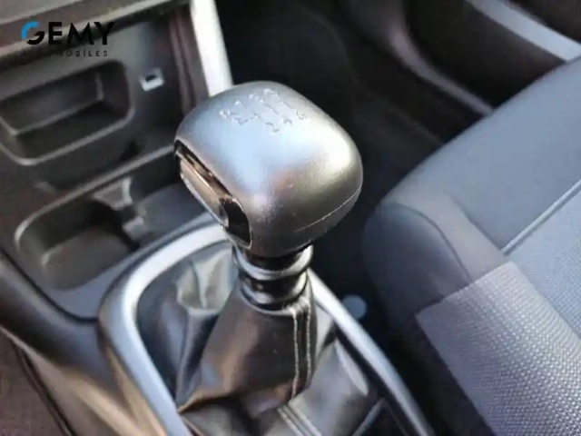 Citroën C3 Aircross puretech 110 s&amp;s bvm6 — photo 12