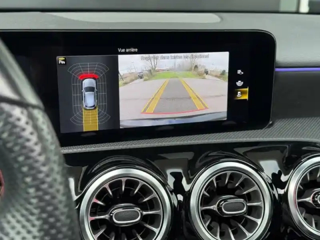 Mercedes Classe A 180 d amg line /177 li — photo 20
