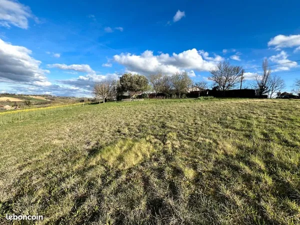 Terrain 1489 m² AUREVILLE