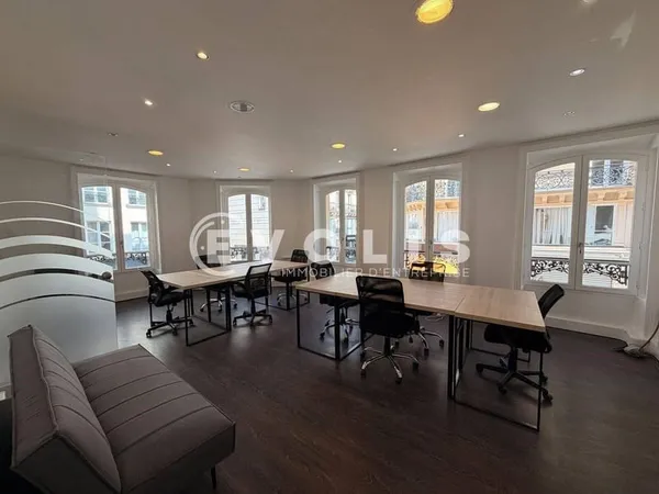 Bureaux 100 m²