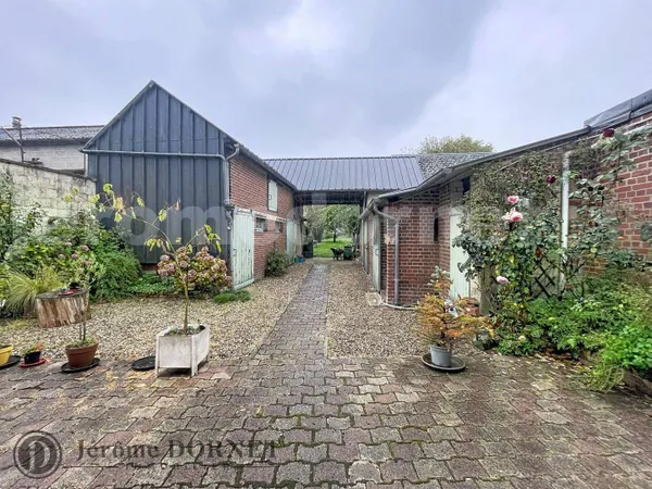 Maison 2 pièces 83 m²