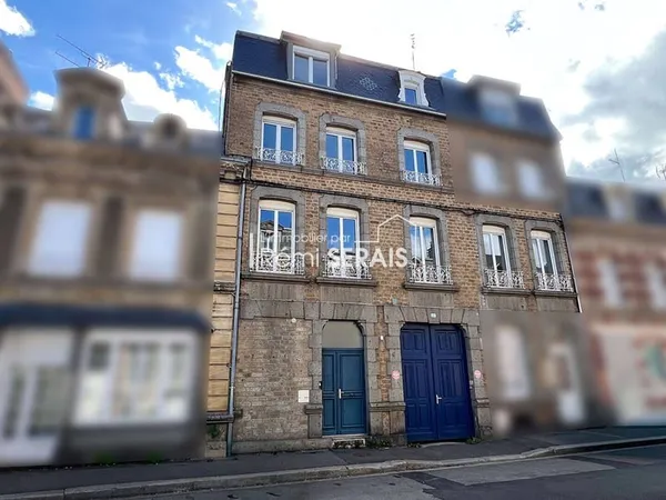 Maison 11 pièces 215 m²