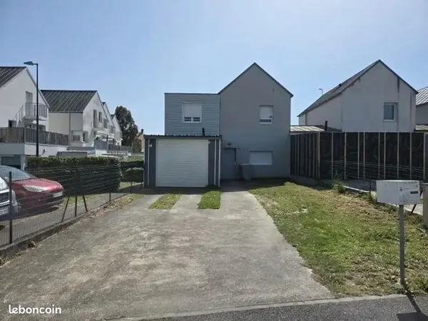 Maison 106 m² (DPE C) au calme en impasse - Le Pellerin