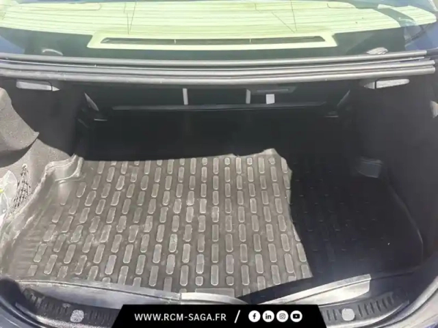 Mercedes Classe E berline 200 fascination — photo 9