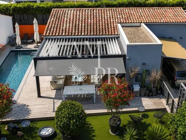 Maison de luxe 4 pièces 102 m²