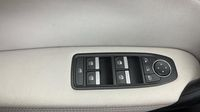 Renault Captur 1.3 TCe 130ch FAP Initiale Paris EDC — photo 30
