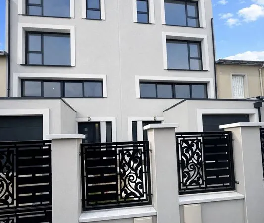 Maison 6 pièces 130 m²