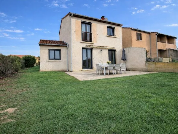 Maison à vendre à Feyzin - 4 pièces, 3 chambres, jardin