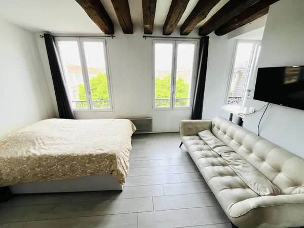 Studio centre-ville et RER A St Germain-en-Laye