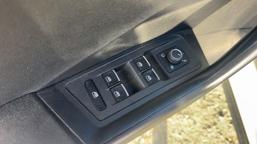 Volkswagen T-Roc 2.0 TDI 150 DSG7 - Carat Exclusive – 2019 – 115542 km – Diesel – Boîte Automatique — photo 45
