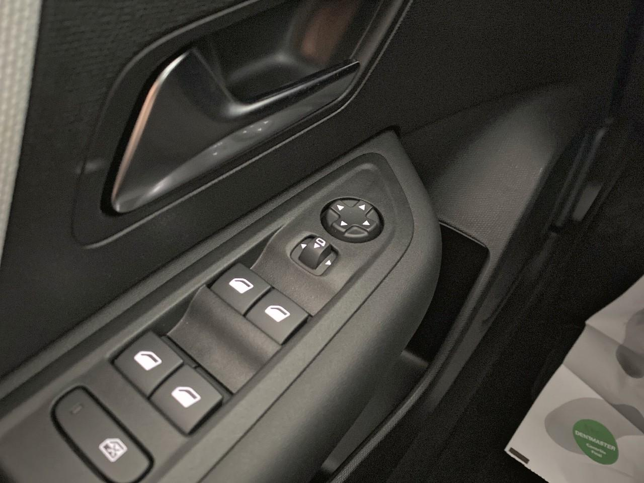 Citroën C4 hybride 145 ch e-dcs6 max — photo 20