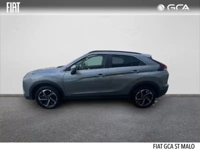Mitsubishi Eclipse cross 2.4 mivec phev 188ch instyle 4wd 2023 — photo 3