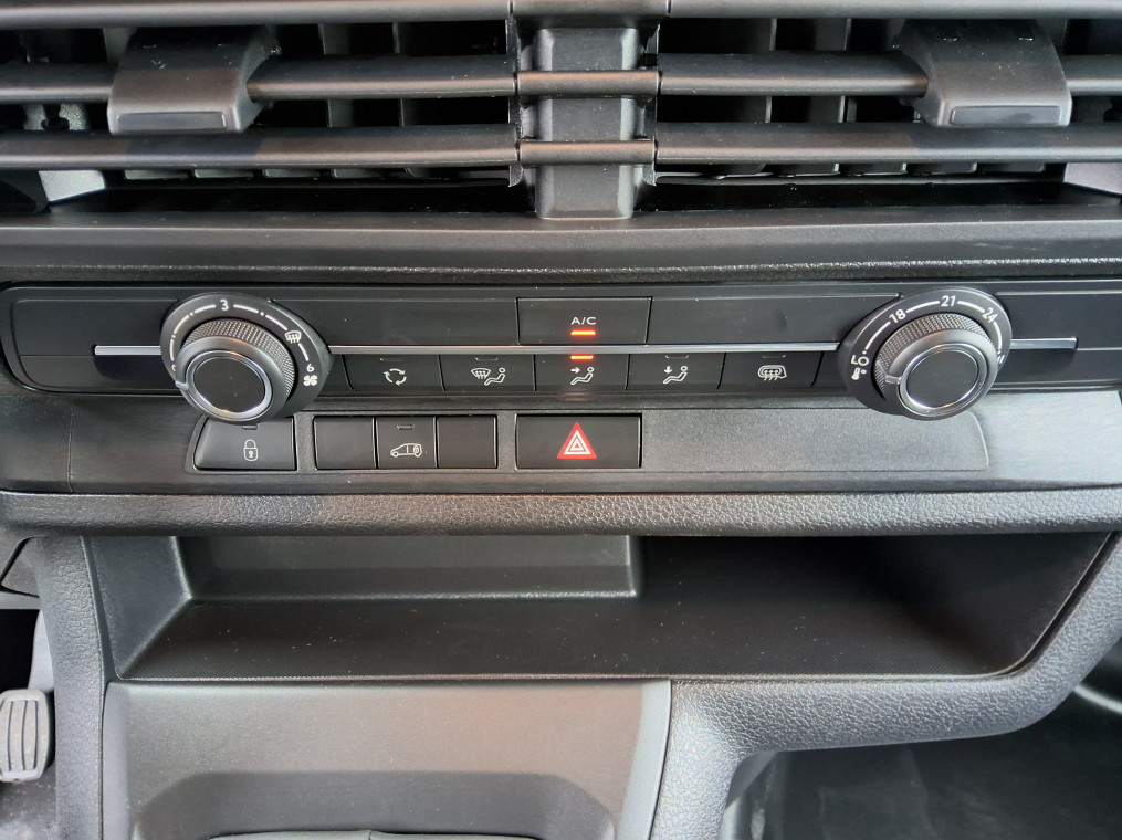 Peugeot Expert Fourgon — photo 16