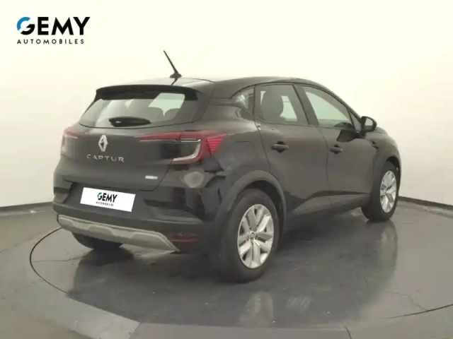 Renault Captur e-tech 145 - 21 — photo 60