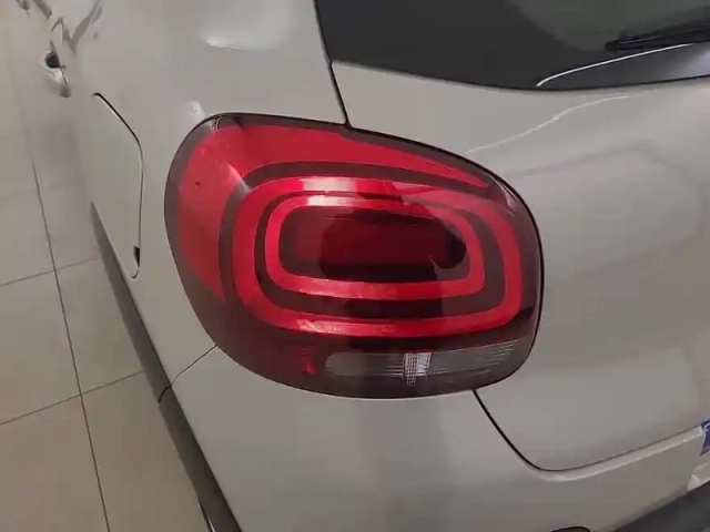 Citroën C3 puretech 83 s&amp;s bvm5 — photo 80