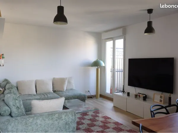 Superbe duplex meuble