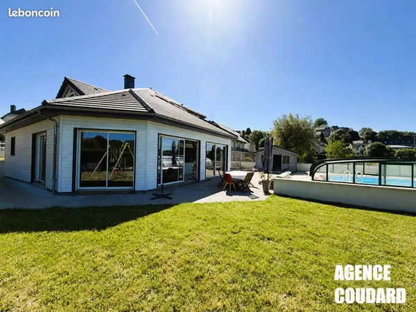 Maison 7 pièces 198 m²