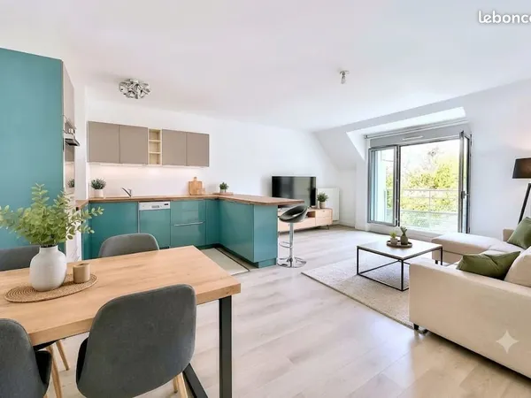 À louer - Superbe T3 66 m² avec balcon Sud-Est et parking - Vieux Massy (RER B, C & Métro 18 à pied)