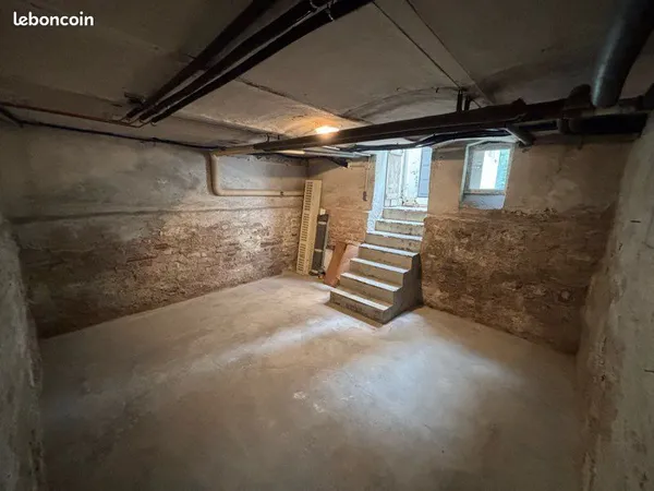 Cave individuelle à louer pour stockage 20m² Proche place de la Rep. Strasbourg