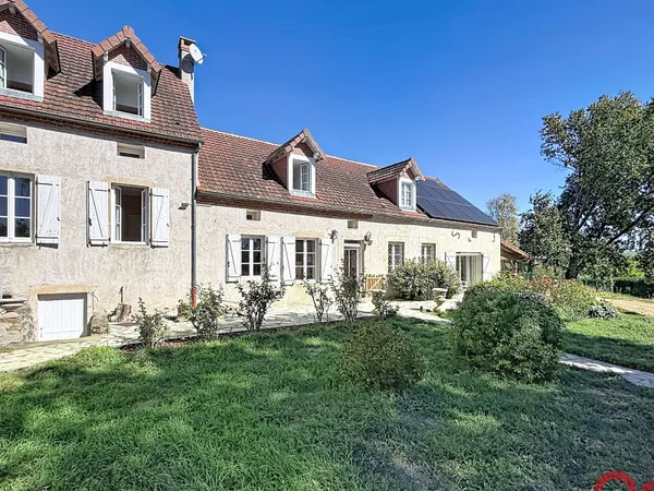 Maison 6 pièces 203 m²