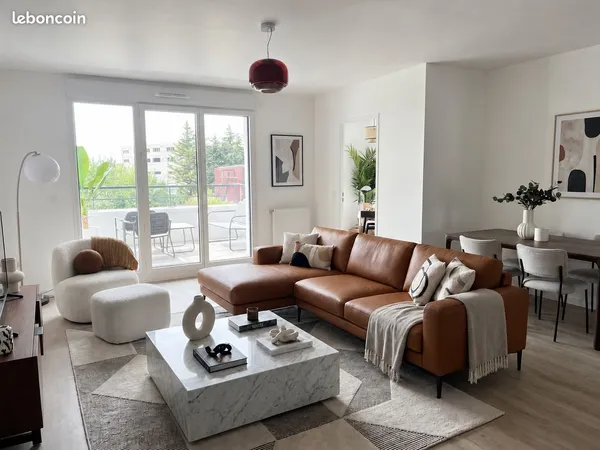 Appartement 4 pièces de 77.64 m² avec terrasse d'exception de 32 m² - Cadre de vie idéal à Thiais (9