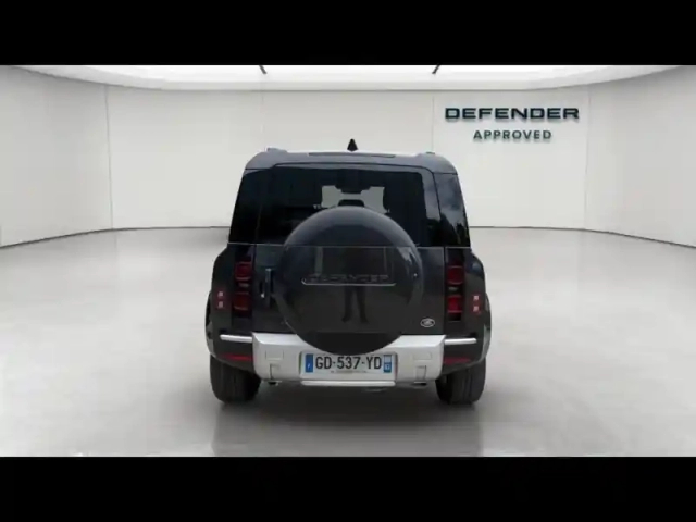 Land Rover Defender 110 2.0 p400e x-dynamic hse — photo 20