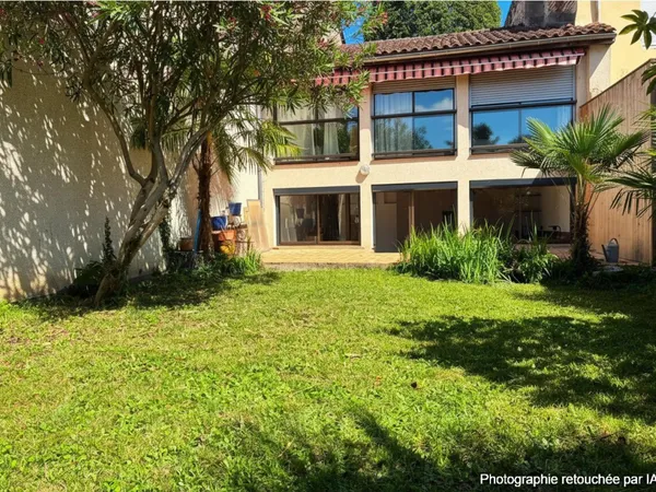 Maison de ville coup de coeur avec jardin, Agen