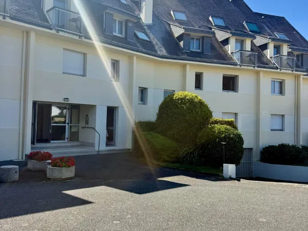 JOLI STUDIO A RAFRAICHIR PORT HALIGUEN, QUIBERON