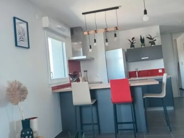 Rumilly - t1 - pret a vivre - dernier etage - lumineux