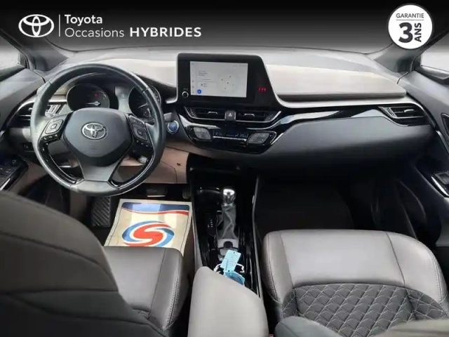 Toyota C-Hr 184h distinctive 2wd e-cvt  mc19 — photo 8
