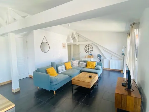 Appartement T3 meublé - secteur calme -