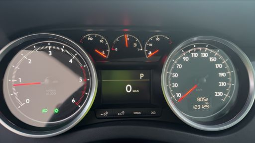 Peugeot 508 RXH 2.0 BlueHDi 180 EAT6 - Feline – 2017 – 123129 km – Diesel – Boîte Automatique — photo 17