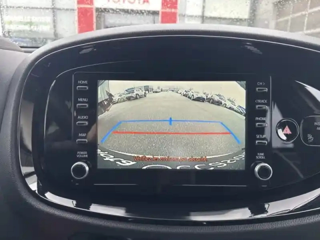 Toyota Aygo 1.0 vvt-i 72 design — photo 36