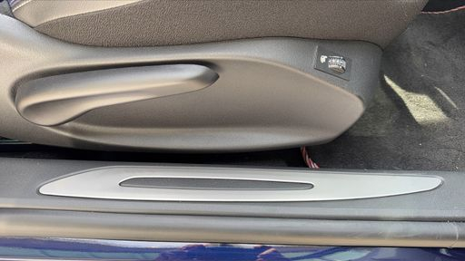 DS DS3 Cabriolet 1.2 PureTech 110 EAT6 - Ines De La Fressange – 2017 – 56442 km – Essence – Boîte Automatique — photo 13