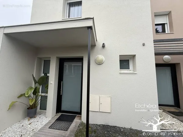 Appartement 3 pièces 60 m²