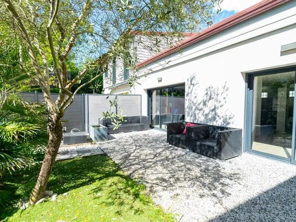 Appartement 4 pièces 134 m²