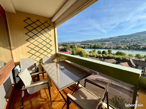 Triplex 6 pièces 108 m²