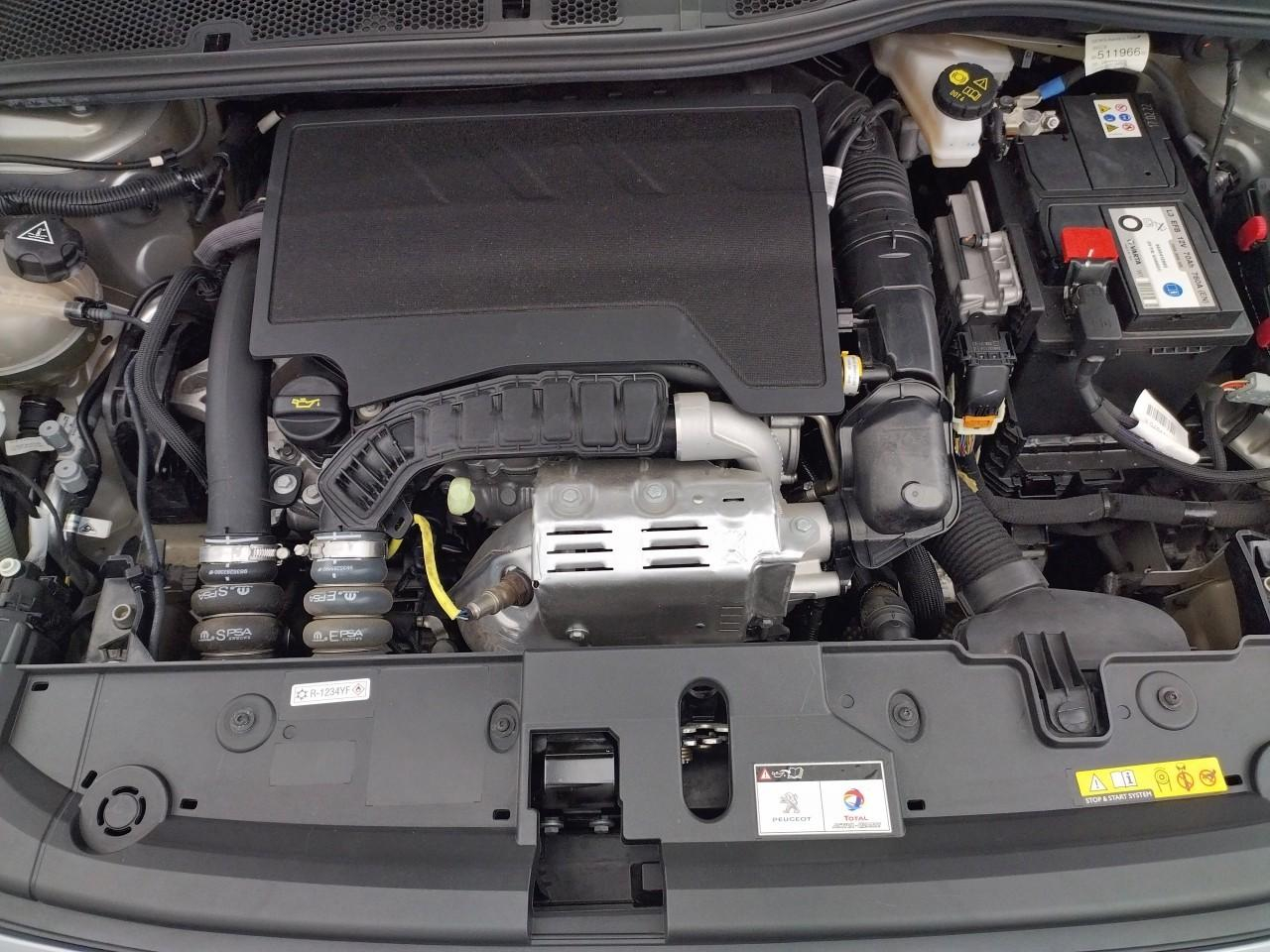 Peugeot 208 puretech 100 s&s bvm6 allure — photo 15
