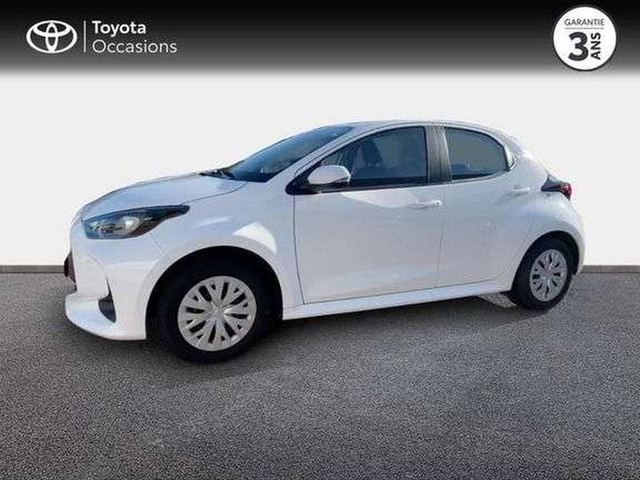 Toyota YARIS Toyota Yaris 120 VVT-i Dynamic Business 5p MC24
