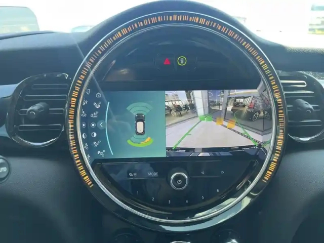 Mini Mini 5 portes cooper 136ch edition premium plus bva7 — photo 15