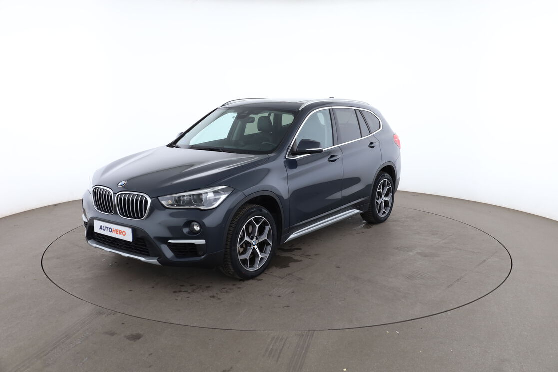 BMW X1 sDrive18i xLine — photo 1