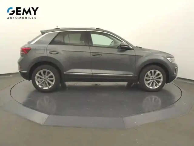 Volkswagen T-Roc 1.5 tsi evo 150 start/stop dsg7 — photo 21