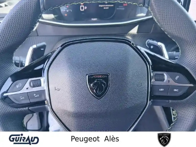 Peugeot 208 hybrid 110 e-dcs6 — photo 19