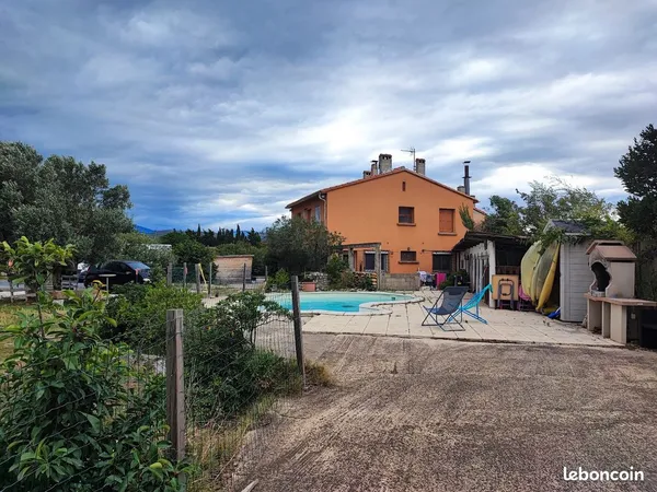 Maison + grand jardin sur Thuir 270m2
