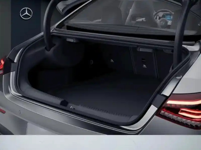 Mercedes Cla 200 d coupé amg line — photo 9