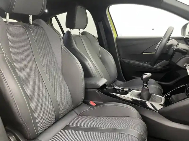 Peugeot 208 puretech 100 s&amp;s bvm6 — photo 27